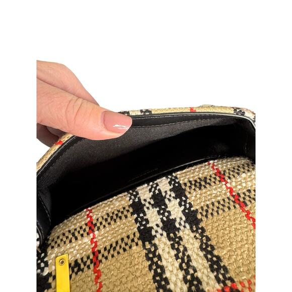 Burberry NWT Lola Small Shoulder Bag in Archive Beige - Picture 12 of 16